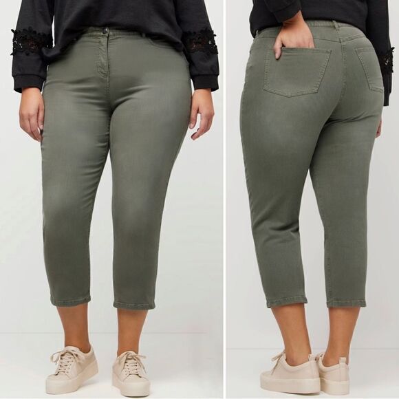 Chico’s Women’s Size 12 Reed Green Capri Jeans - Picture 1 of 13